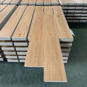 Planche de revêtement de sol en vinyle SPC personnalisée OEM, grain de pierre, imperméable, résistante à l'usure, panneau de décoration pour bâtiment - Product Image 6