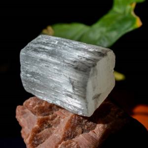 Piedra de Selenita Natural al por Mayor, Cristal Blanco en Bruto para Sanación, Reiki, Decoración del Hogar y Regalos - Product Image 5