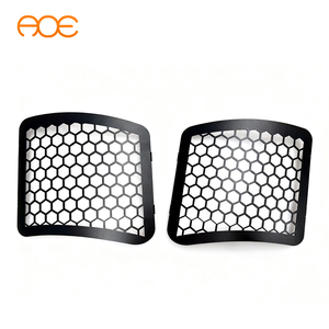 Kit de Guardabarros de Aleación de Aluminio y Placa Antirrayas para el Arco de la Rueda Delantera para BMW M3 M4 F80 F82 - Product Image 1