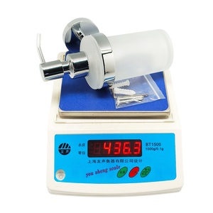Distributeur de <span class=keywords><strong>savon</strong></span> liquide en verre givré de forme ronde en alliage de zinc de haute qualité, moderne, à fixation murale, Metalique 56055B-CR argenté - Product Image 5