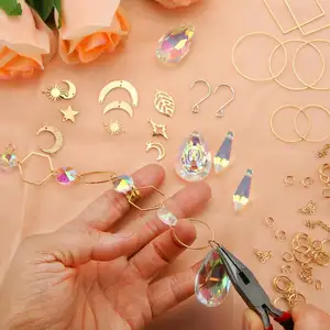 Kit de capture de soleil bricolage en cristal en gros. Pendentifs de perles de cristaux arc-en-ciel pour décoration de jardin extérieur de fenêtre intérieure