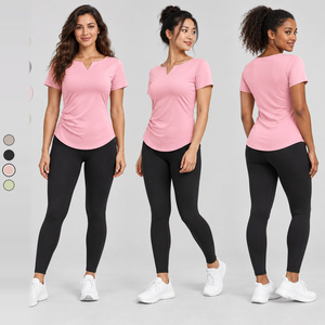 Top de Yoga Personalizado Rosa <span class=keywords><strong>Barbie</strong></span> de Manga Corta y Cuello en V para Mujer LUXD107 para Yoga, Gimnasio, Correr, Entrenamiento, Ropa Deportiva OEM ODM - Product Image 1