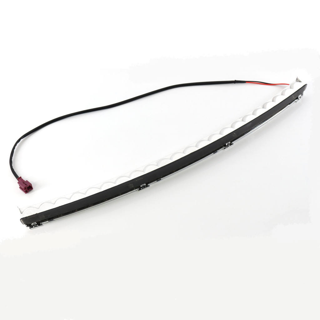 Lentille blanche, lumière rouge.