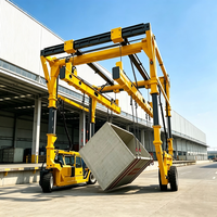 Chariot transpalette compact sur pneus de 20 tonnes pour les opérations de manutention de conteneurs en entrepôts et les opérations de stockage de conteneurs à petite échelle