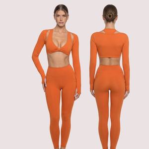 Completo Sportivo da Donna <span class=keywords><strong>2</strong></span> Pezzi, Top Corto a Maniche Lunghe con Dettaglio Intrecciato e Pantaloni a Vita Alta, Abbigliamento Traspirante per Yoga e Palestra - Product Image 2