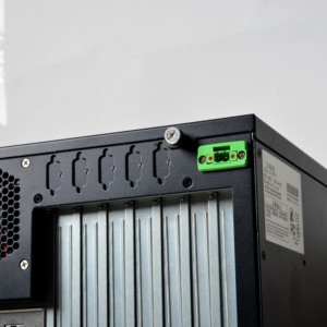 Schokbestendig & waterdicht 4U standaard met ODM & OEM ondersteuning voor implementatie op scheepbruggen, commando-voertuigen & controlekamers - Product Image 4