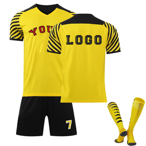 Uniformes de fútbol sublimados OEM para niños, camisetas y pantalones cortos deportivos, kit de fútbol de secado rápido - Product Image 2