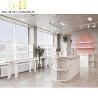 Maßgefertigte Schmuck-Vitrine Weißer Schmuck-Präsentationstisch 3D-Design für Juweliergeschäft-Dekorationsideen