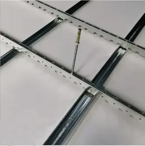 Quilla de quilla Canal de transporte de quilla de acero ligero en Australia Tee Runner T Bar Rejilla de techo suspendido