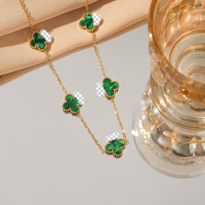 Collar de Diamantes con Diseño de Trébol, Estilo Lujoso y Sencillo, de Acero Inoxidable, No se Destiñe, Joyería Deportiva para Mujer - Product Image 4