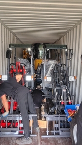 รถตักล้อยางขนาดเล็กแบบมีข้อต่อ รุ่น Y1160B สำหรับงานดูแลรักษาสวนและที่ดิน พร้อมเครื่องยนต์และปั๊ม - Product Image 4