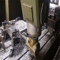Banc de travail de soudage 3D avec couche de nitridation uniforme, forte capacité de charge, usinage sur mesure pour l'assemblage et le soudage d'équipements lourds