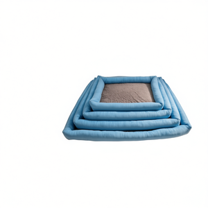 Ensemble de lit pour chien Shumian Sky Blue Velvet Sponge Bottom Flat, quatre pièces, avec des caractéristiques premium pour animaux de compagnie - Product Image 2