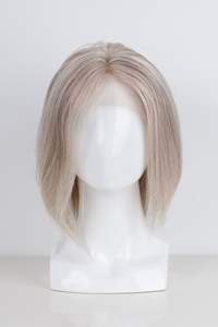 Peluca Grace Transparente <span class=keywords><strong>Gris</strong></span> Plateado con Encaje Frontal 4x4, Base de Piel, Cabello Humano Remy Sedoso para Volumen, Corte <span class=keywords><strong>Corto</strong></span>, 150% de Densidad - Product Image 2