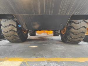 Chargeuse sur pneus SDLG LG956L d'occasion, 6 tonnes, moteur 162 kW, équipement de terrassement, pelle rétrocaveuse, 0-2000 heures - Product Image 6