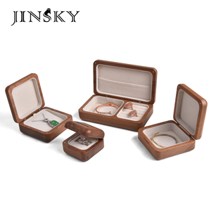 Plateau de présentation de bijoux en bois, boîte de rangement pour bagues avec doublure en microfibre, organisateur de bijoux pour la maison - Product Image 3