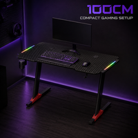 Bureau de jeu en forme de Z AOR, surface en fibre de carbone, structure en métal MDF, construction stable, montage facile, vente en gros d'usine