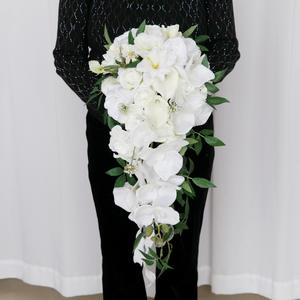 <span class=keywords><strong>Bouquet</strong></span> de mariée artificiel en orchidée <span class=keywords><strong>blanche</strong></span> pour la mariée, <span class=keywords><strong>bouquet</strong></span> de mariage en <span class=keywords><strong>rose</strong></span> <span class=keywords><strong>blanche</strong></span>, calla, goutte d'eau, cascade - Product Image 5