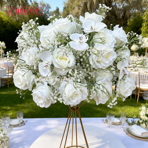 Centre de table de haute qualité Athens Classic 60 cm, rose blanche, délinium, verdure artificielle, boule, arche, chemin de fleurs pour la remise des diplômes - Product Image 4