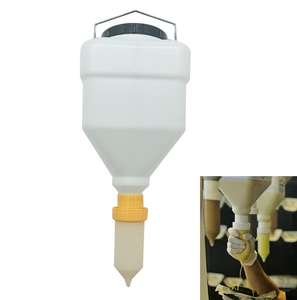 Bottiglia Quadrata in Plastica da 5,5L per Salse con Dispenser Sospeso, Macchinari per la Lavorazione di Condimenti - Product Image 3