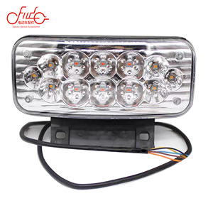 Feu arrière LED direct d'usine 12V <span class=keywords><strong>avec</strong></span> système d'éclairage de cadre de <span class=keywords><strong>plaque</strong></span> d'immatriculation pour motos Load King Iron Bull Road Dominator - Product Image 2