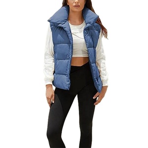 Vestes et gilets pour femmes sur mesure en gros, mode, boutonnées, sans manches, gilet pour femmes, haut rembourré, gilet matelassé pour femmes - Product Image 6
