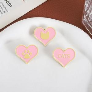 Mignon Rose Coeur Animal pour Amour Émail Broche Broche "Adopt Don't Shop" Broche pour Vestes Sacs Métal Artisanat - Product Image 3