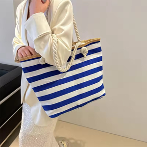 Bolso de mano personalizado de gran capacidad con diseño de rayas, bolso de lona para la playa, bolso de compras con cremallera, bolso de hombro para viaje. - Product Image 1