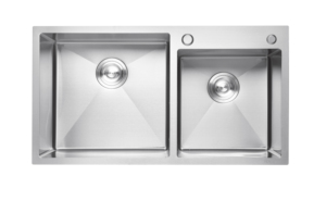 Lavelli da <span class=keywords><strong>Cucina</strong></span> Cromati Artigianali a <span class=keywords><strong>Doppia</strong></span> <span class=keywords><strong>Vasca</strong></span> in Acciaio Inossidabile con Logo Personalizzato e Doppio Foro di Scarico - Product Image 1