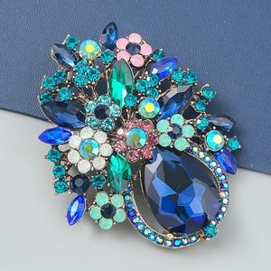 Broche de Lujo para Hombre con Pedrería, Diseño Delicado, Tendencia de Moda, Broche de Cristal con Forma de Flor para Fiestas y Banquetes - Product Image 5