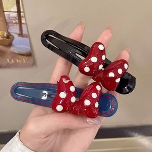 Nuevo lazo rojo de Mickey para mujer, de alta gama, con diseño de una sola pieza para el cabello, para rascar la parte trasera de la cabeza, venta al por mayor. - Product Image 1