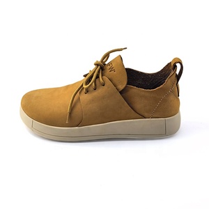 <span class=keywords><strong>Scarpe</strong></span> da Passeggio in Vera Pelle Nubuck Gialla per <span class=keywords><strong>Uomo</strong></span>, Design Personalizzato, Leggere, Traspiranti e Antiscivolo - Product Image 4