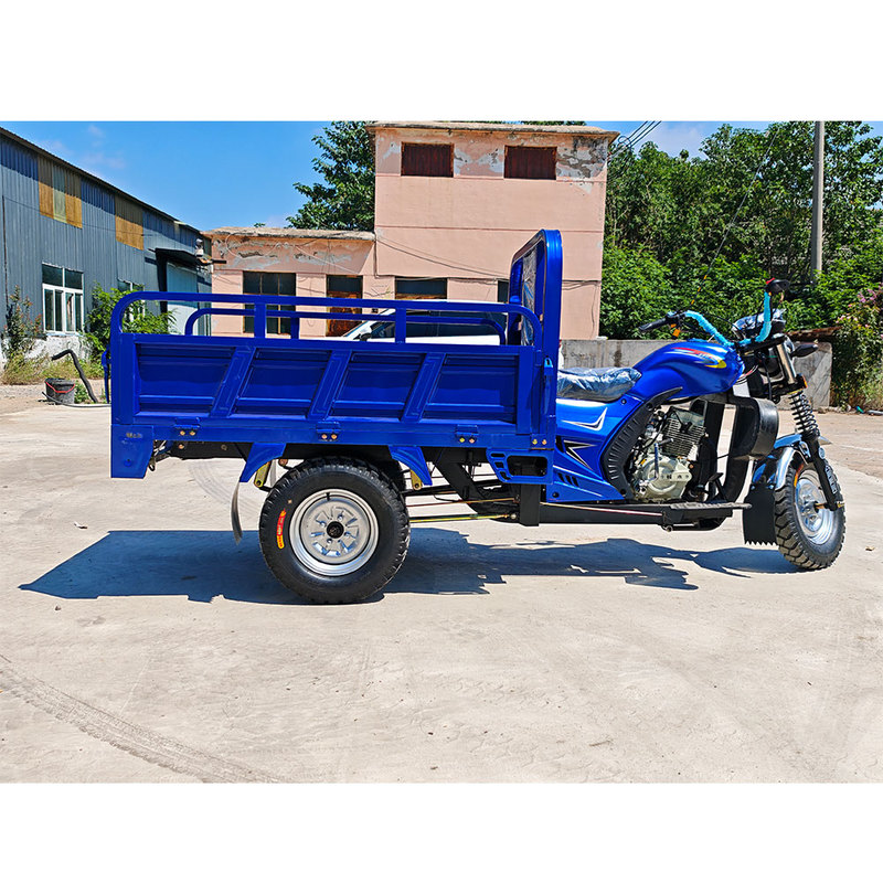 Water cooled 150 Gasoline powered Motorcycle