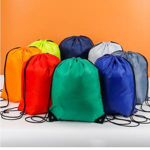 حقائب ظهر برباط بالجملة حقائب ظهر سلسلة سلسلة من السرج ، رياضة بلا مأوى وتشغيل سلع عيد الميلاد ، صفقات بالجملة - Product Image 1