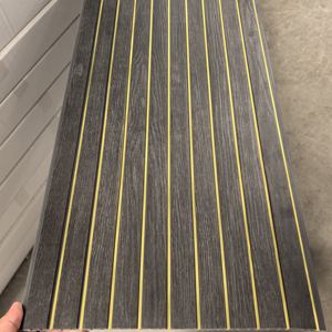 <span class=keywords><strong>Precio</strong></span> barato Interior decorativo <span class=keywords><strong>PVC</strong></span> estriado paneles Golden Strip <span class=keywords><strong>PVC</strong></span> Panel <span class=keywords><strong>de</strong></span> techo - Product Image 1