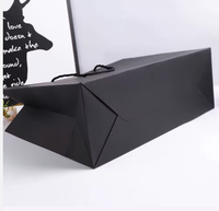 Sac de shopping mini de luxe pour boutique, impression offset, matériaux recyclés, recyclable, carton rose ivoire, ruban, nœud, vêtements, noir