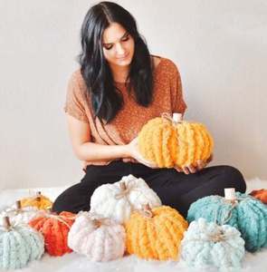 UKIQUEEN decorazioni per la casa all'ingrosso decorazione di fiori all'uncinetto di <span class=keywords><strong>zucca</strong></span> di Halloween