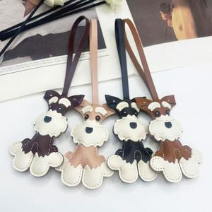 Pendentif porte-clés chien Schnauzer en cuir PU vintage, mignon chiot avec sangle de suspension pour sacs et clés - Product Image 2