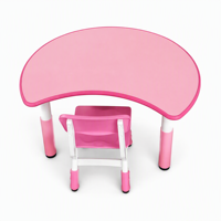 Ensemble table et chaise pour enfants, design demi-lune avec siège ergonomique et coins arrondis pour la maison, la maternelle et la salle de jeux