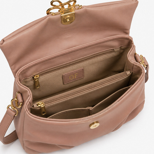 Bolso de Mano de PU Suave con Solapa Plegada, Diseño de Autor, Logotipo Metálico Personalizado, Bolso de Hombro de Moda con Múltiples Compartimentos - Product Image 5