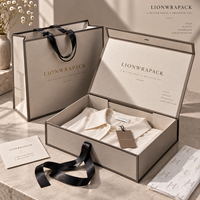 Ensemble de boîtes cadeaux pour vêtements avec fermeture magnétique pliable personnalisée, emballage en papier de luxe pour vêtements, Lionwrapack