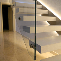 Escalier modulable avec garde-corps en verre trempé