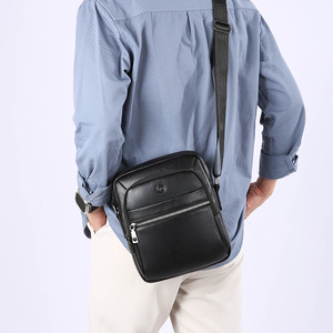 Nuevo Bolso Cruzado de Piel Sintética Vintage para Hombre, Impermeable, con Cierre de Cremallera, Forro de Poliéster, Gran Capacidad, para Verano - Product Image 3