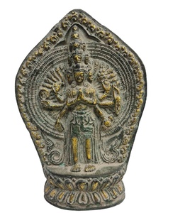 Sculpture indienne en laiton de Bouddha, artisanale, de qualité muséale, antique, décoration d'intérieur, figurine du bouddhisme tibétain, technique de moulage - Product Image 2