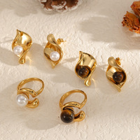 Ensemble de bijoux élégant en acier inoxydable de haute qualité plaqué or 18 carats avec perle et œil de tigre, bague et boucles d'oreilles, style tendance