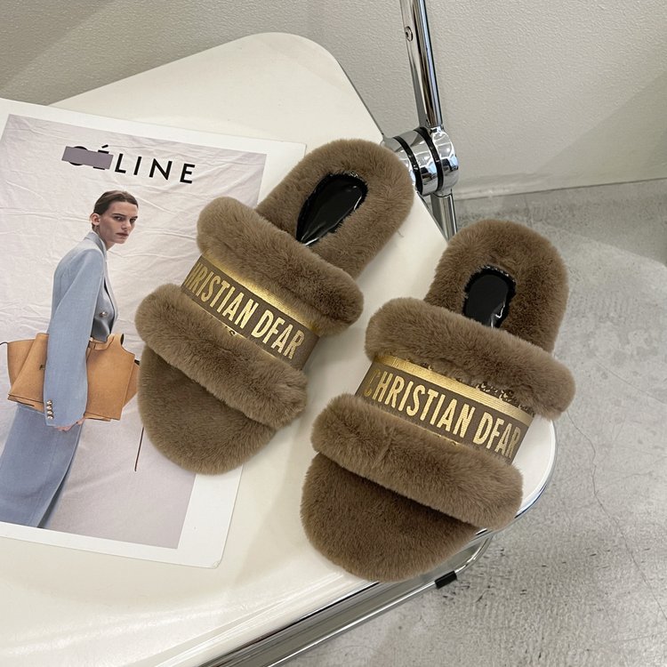 Hot Sell Popular Warm Fur Sandals Cute Slide Ladies Sandals Women Furry Shoes Flat Fluffy Slide luxury name brand Slippers