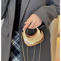 Sac Mini Chaîne Tendance Printemps/Été 2026, Sac en Forme de Lune Courbée, Pochette à Rouge à Lèvres et Monnaie, Sac Bandoulière Tendance