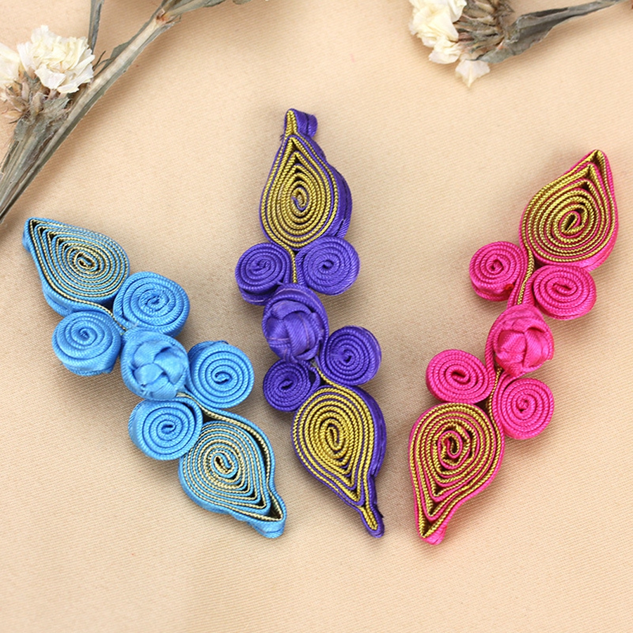 Couture de boutons avec noeud de fermeture chinois grenouille Cheongsam (blanc cassé) - France
