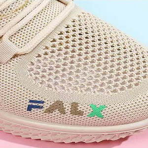 2025 nouvelles femmes vieux Pékin Style chaussures en tissu semelle souple maman-amical respirant à la mode décontracté semelle unique chaussures de marche - Product Image 6