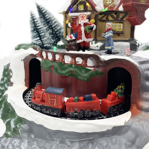 Village de Noël enneigé avec lumières, musique, carrousel, train en mouvement 31x19.5x21 cm - Product Image 5